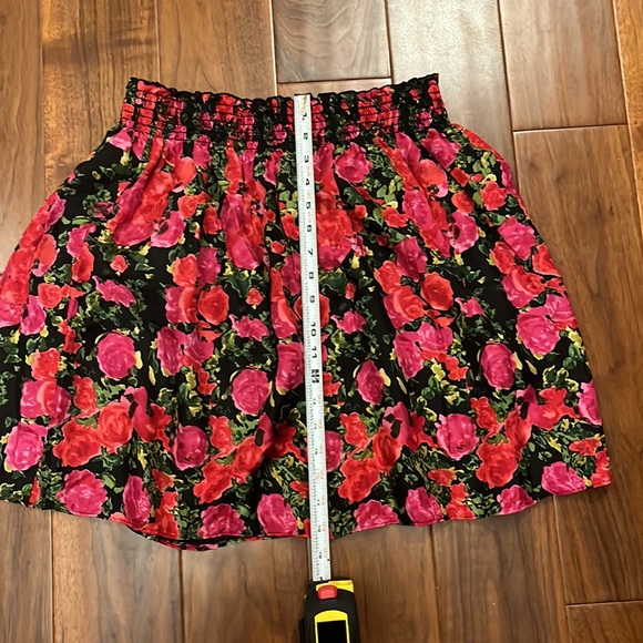 Velvet Silk Floral Skirt - Picture 3 of 5